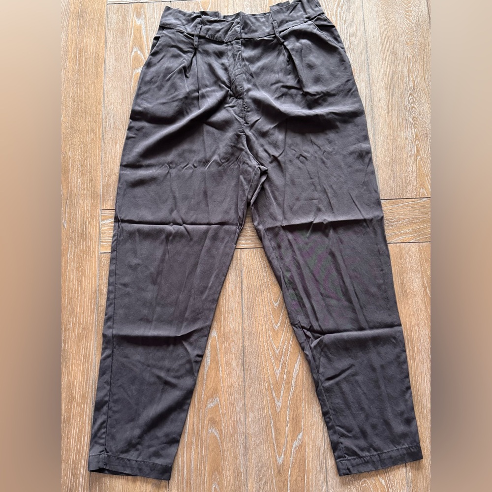 NWOT Socialite Women's Trousers-black
